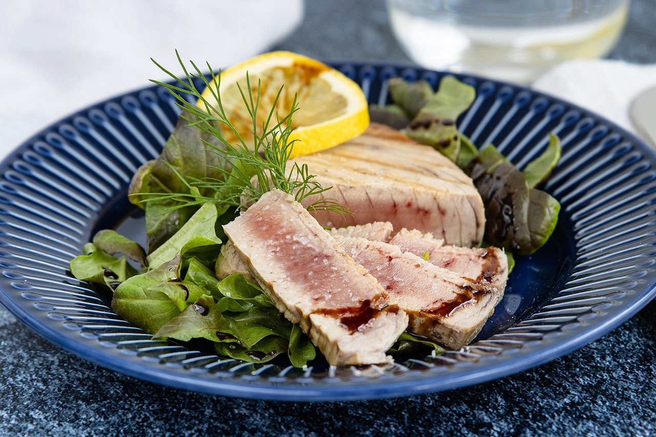 tuna, tuna steak, fishes, fish, nature, fried, food, vegetables, salad